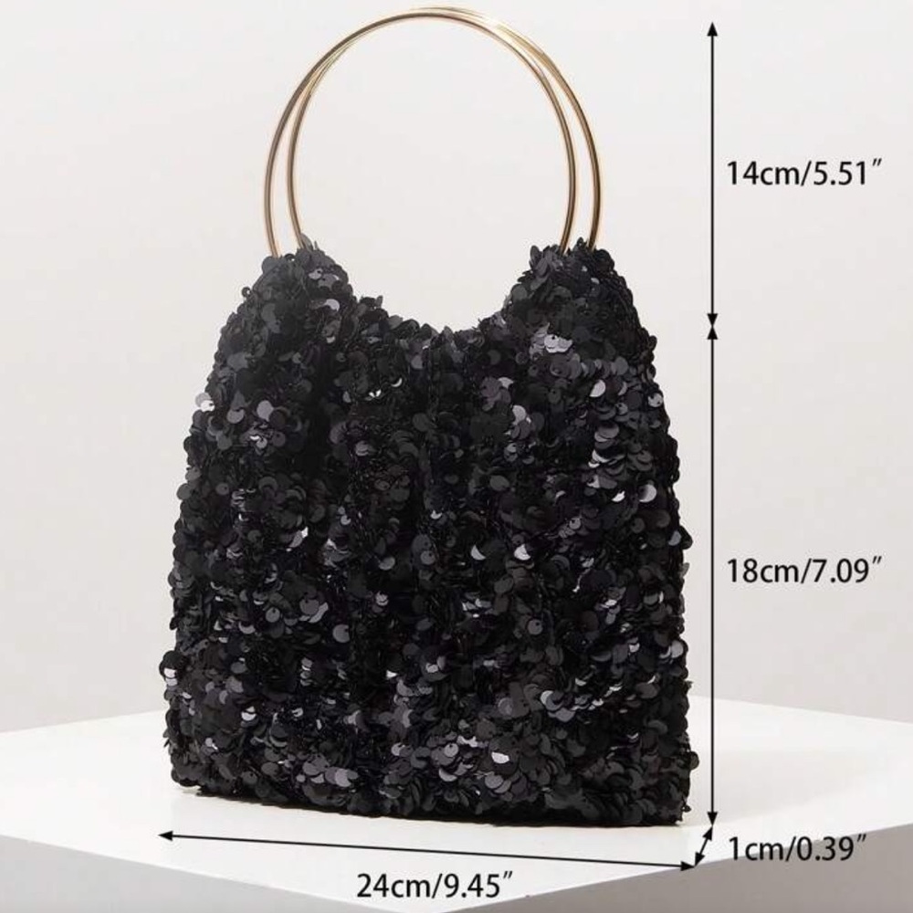 🎩 Black Sequin Bag 🎩 - Picture 3 of 7